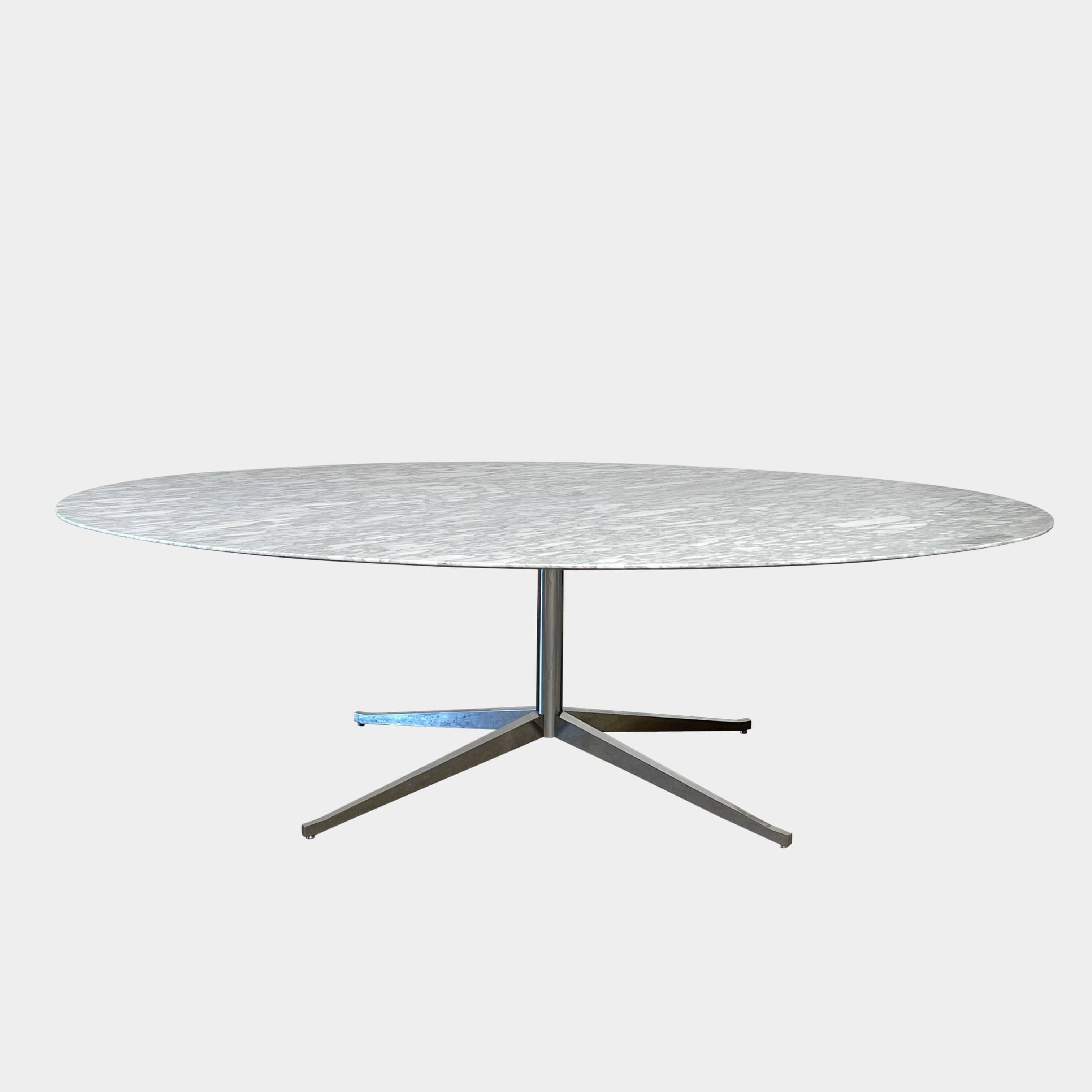 Bureau ovale en marbre Florence Knoll