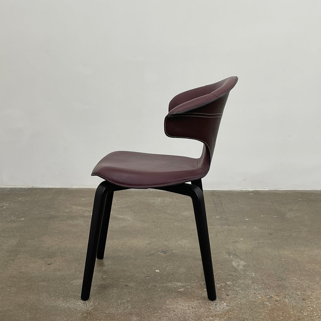 Petit fauteuil Poltrona Frau Montera Oxblood