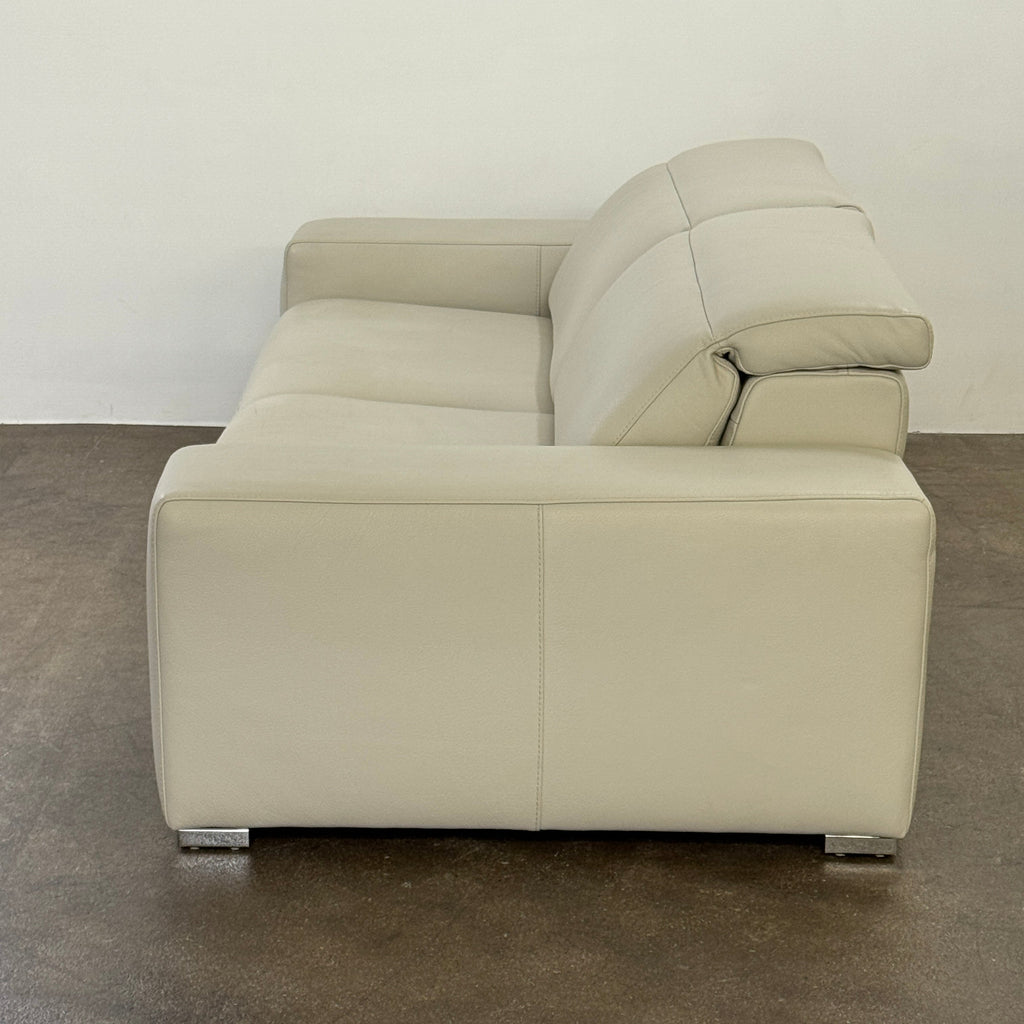 Canapé en cuir Roche Bobois avec appui-tête mobile