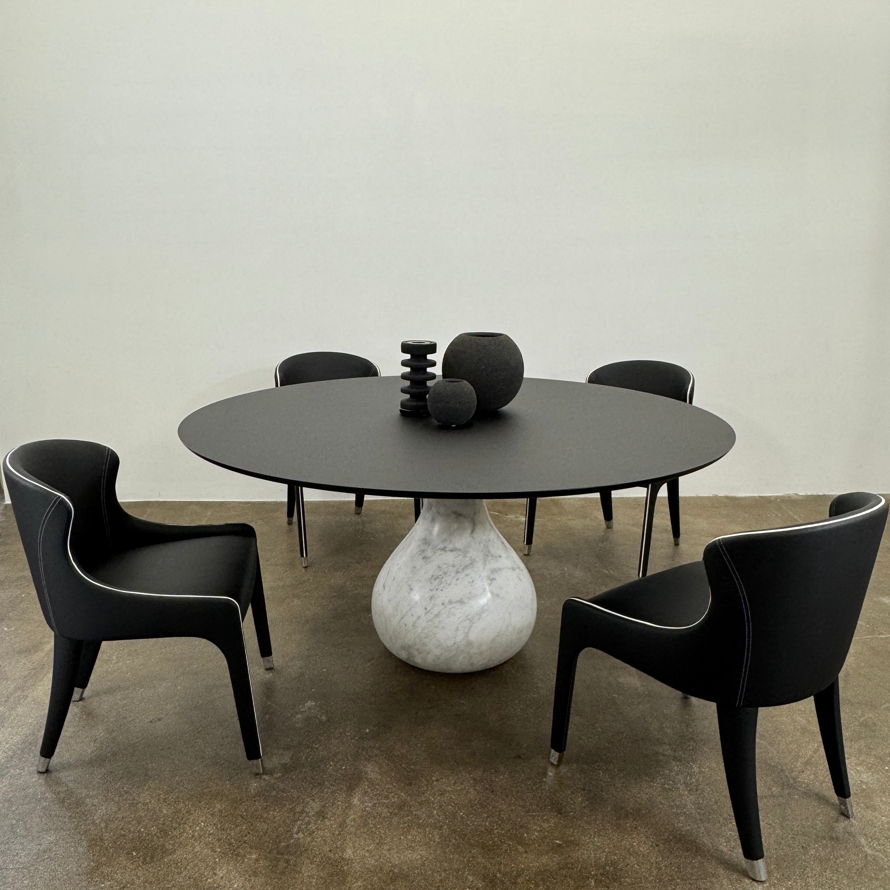 Table ronde Roche Bobois Aqua (prise)