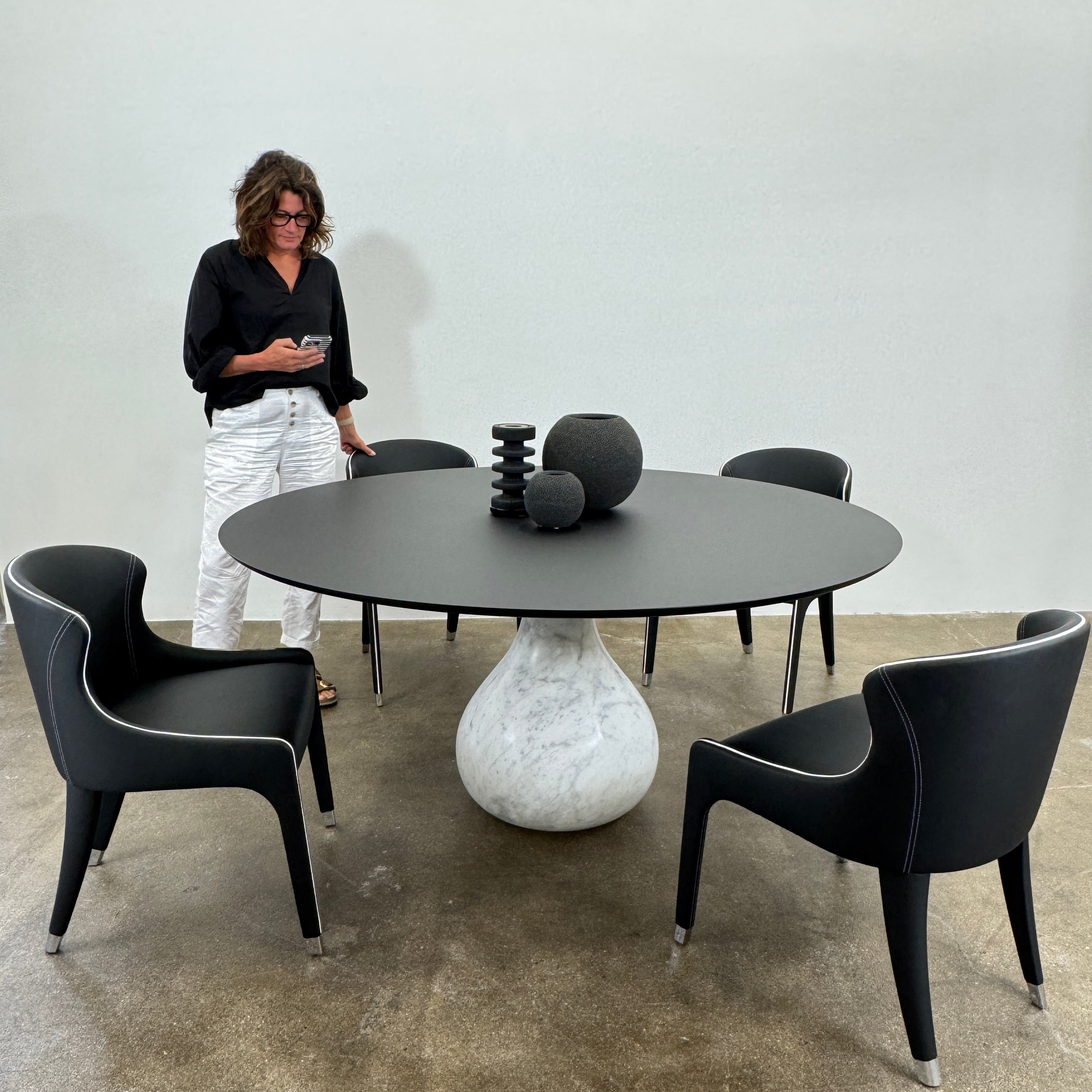 Table ronde Roche Bobois Aqua (prise)