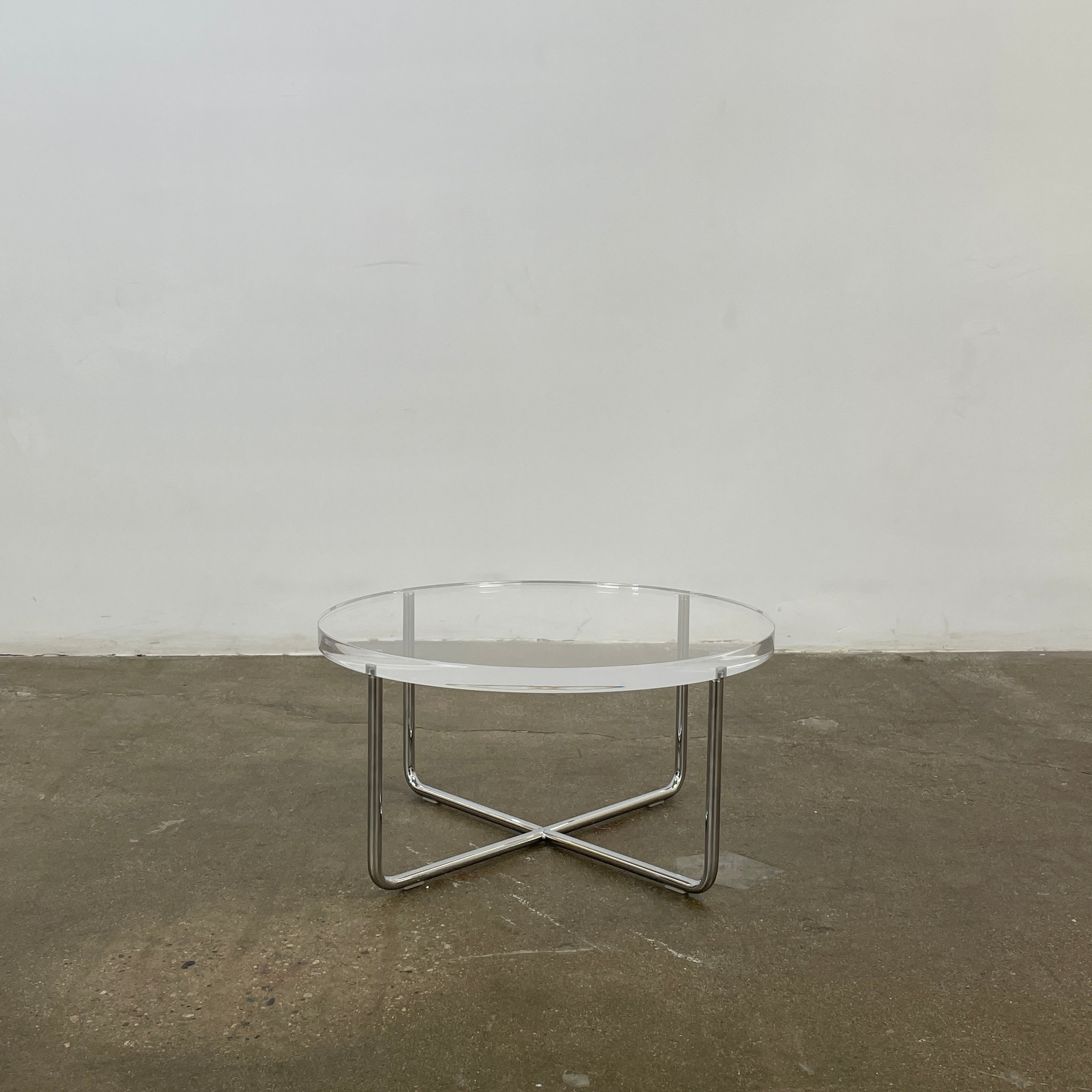 Table d'appoint en Lucite Minotti