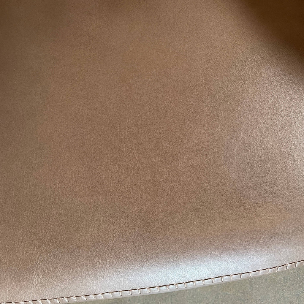 Fauteuil à dossier haut et pouf Maxalto Febo