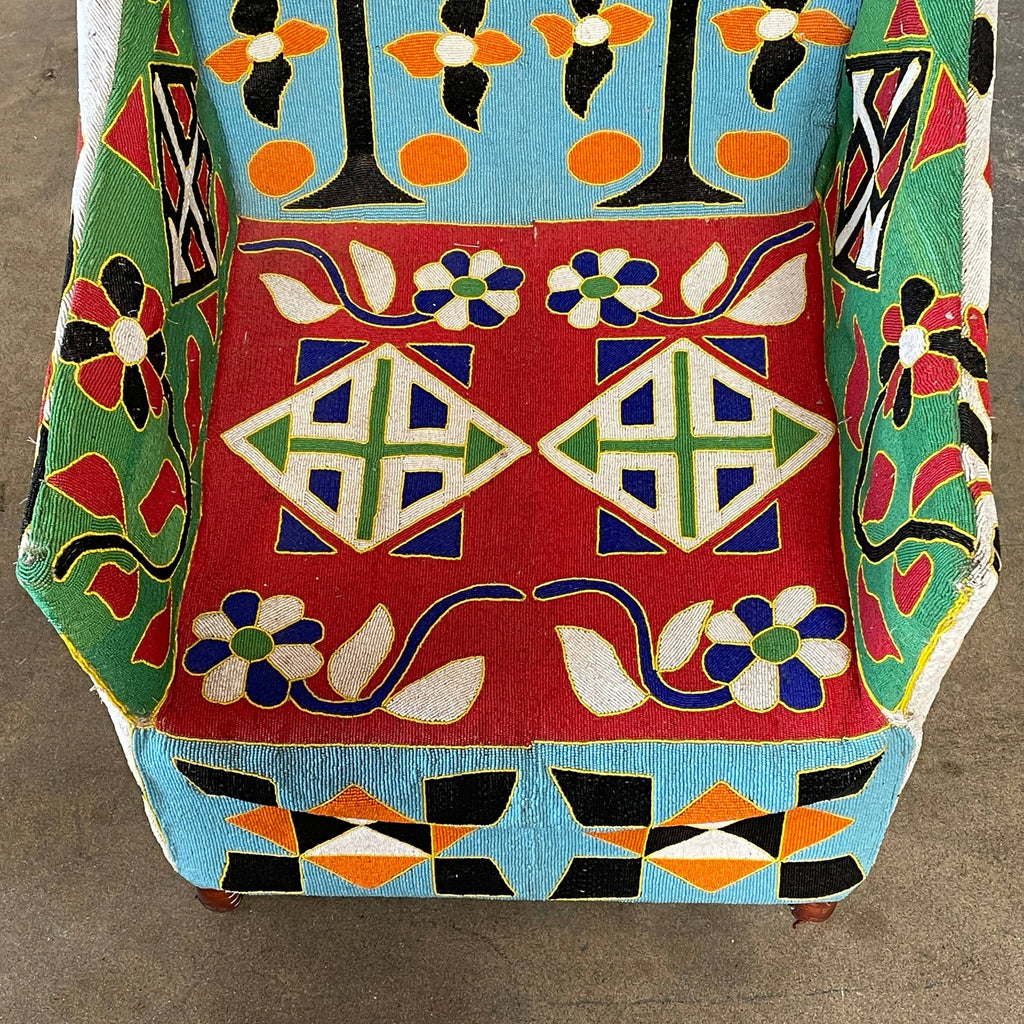 Chaise africaine Yoruba perlée à la main (en attente)