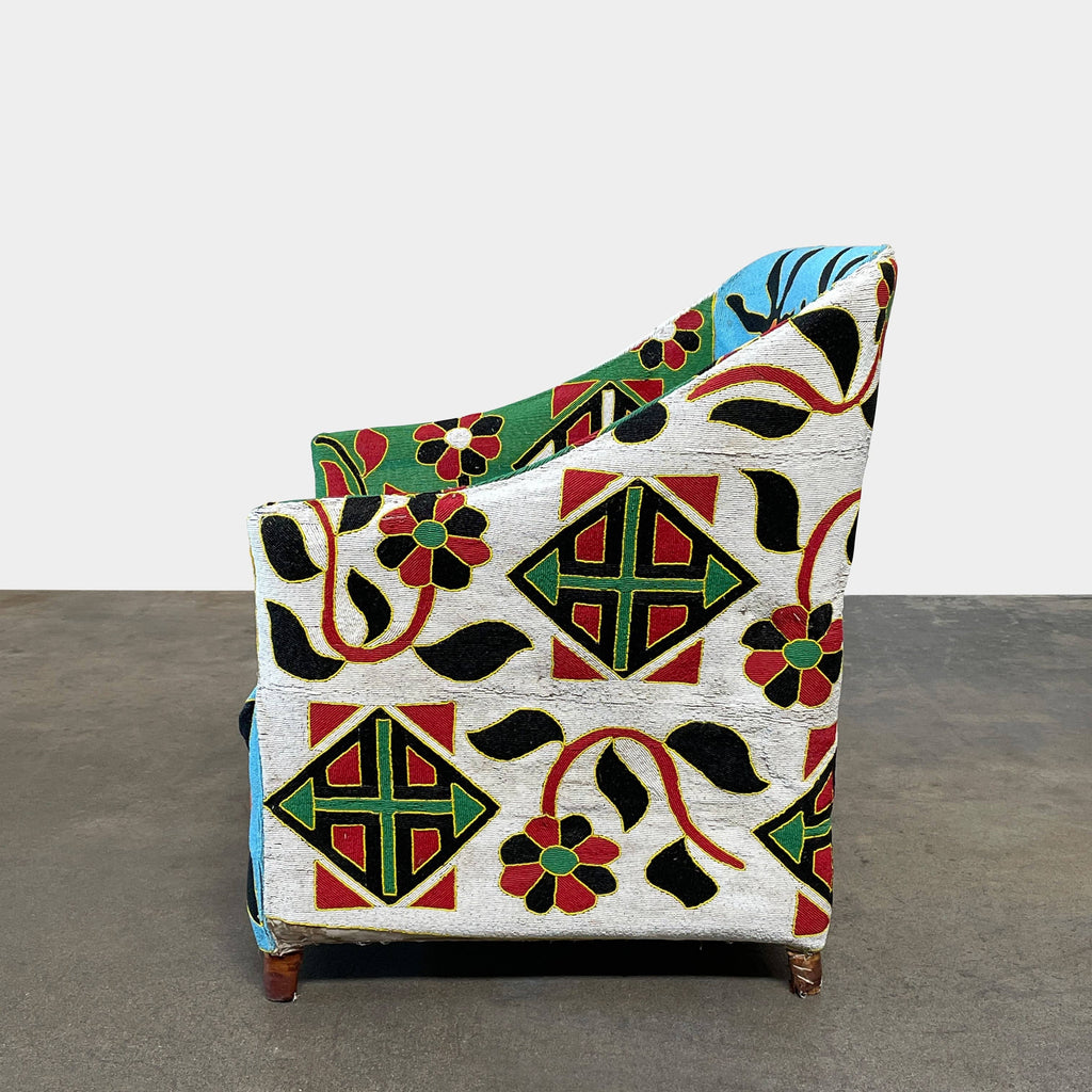 Chaise africaine Yoruba perlée à la main (en attente)