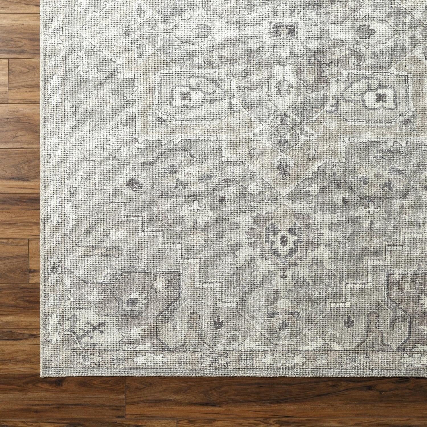Tapis médaillon traditionnel revisité par Livabliss Elle
