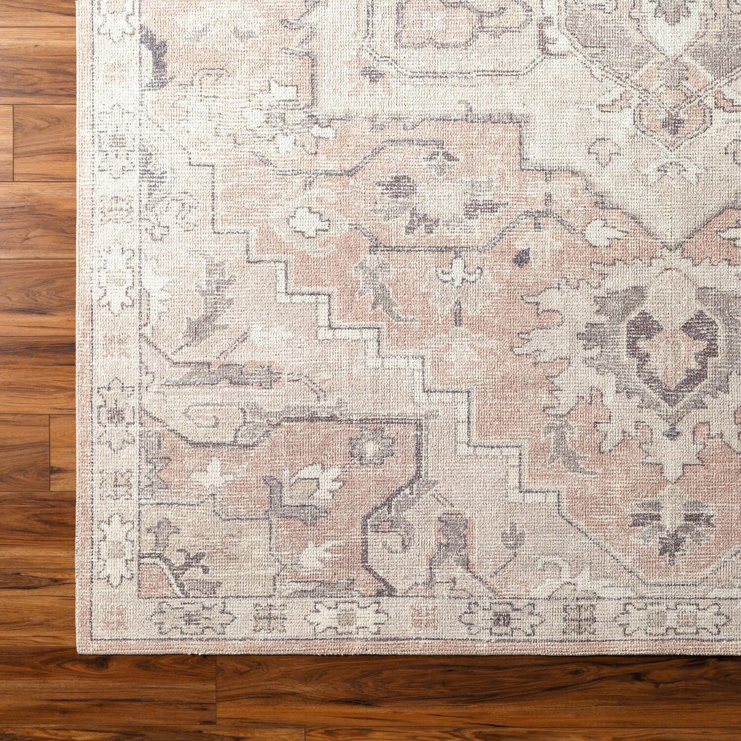 Tapis médaillon traditionnel revisité par Livabliss Elle