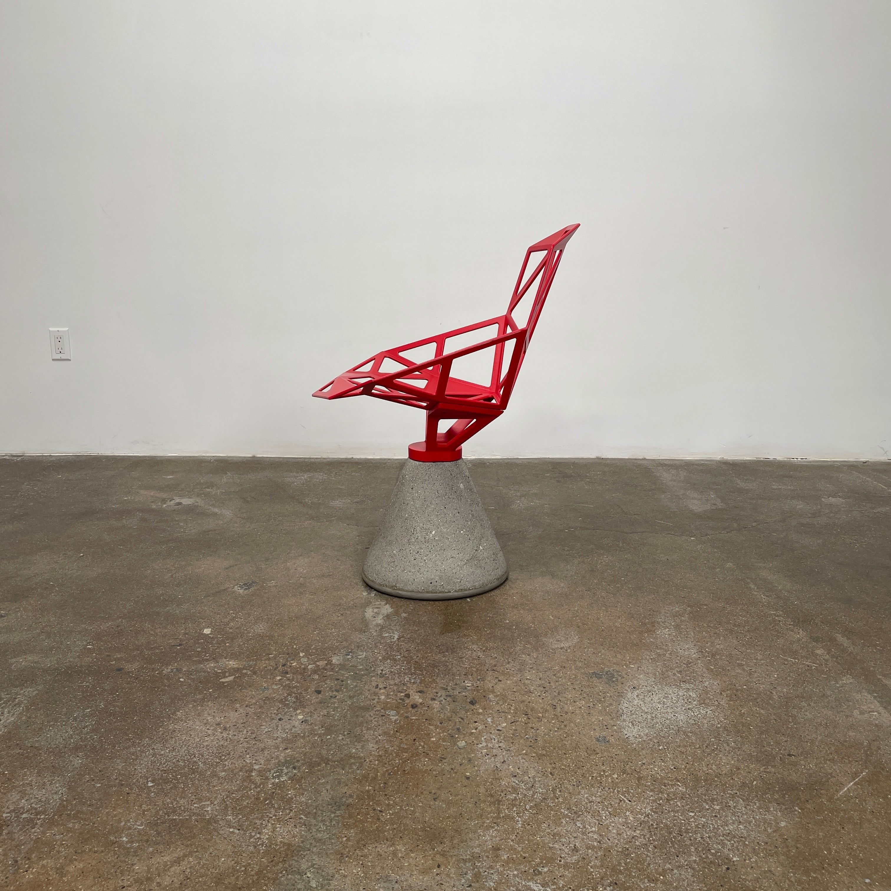 Chaise Magis Red One avec base pivotante