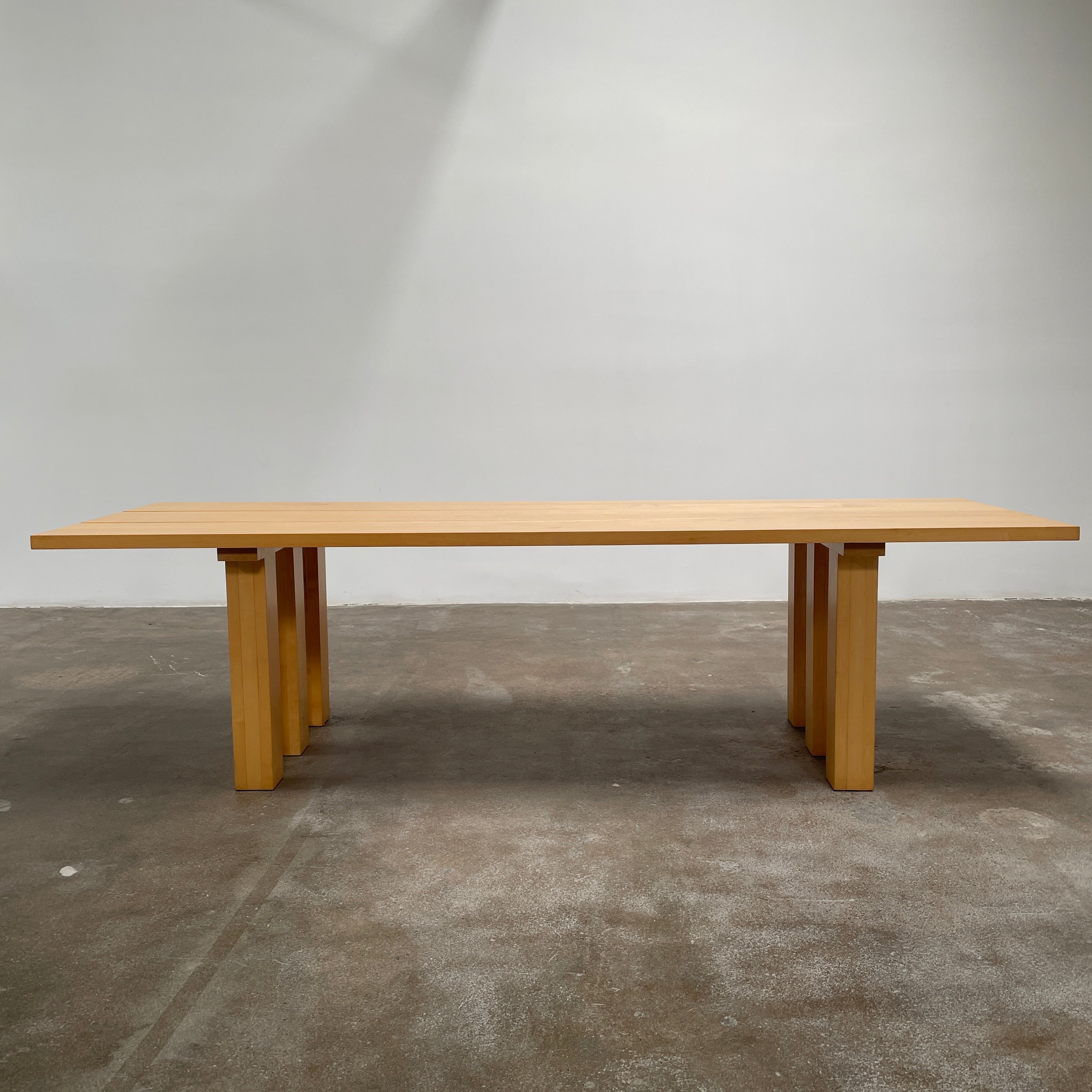 Table de salle à manger Cassina La Basilique par Mario Bellini