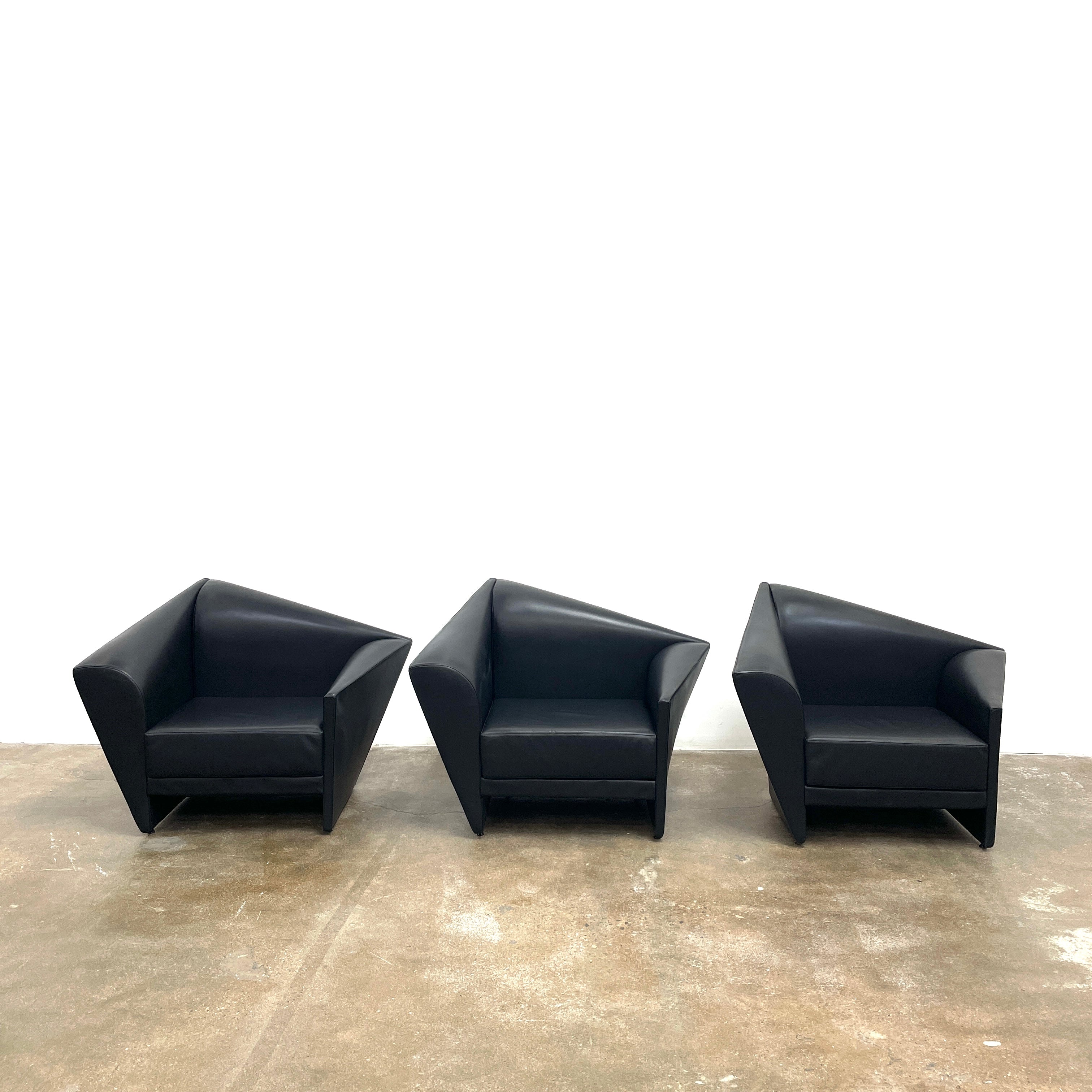 Le fauteuil Lilly of the Wind de Paolo Pallucco et Mireille Rivier
