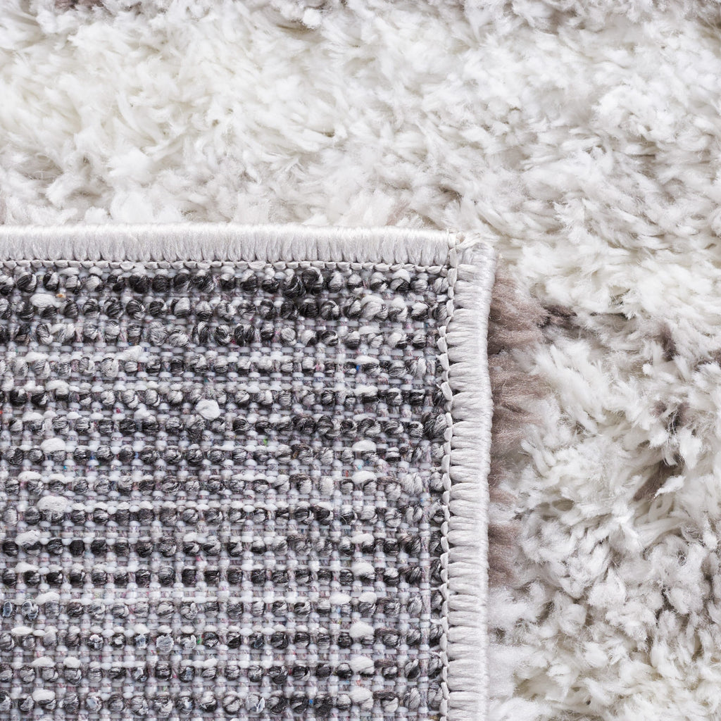Tapis berbère à poils longs Sahire SAFAVIEH
