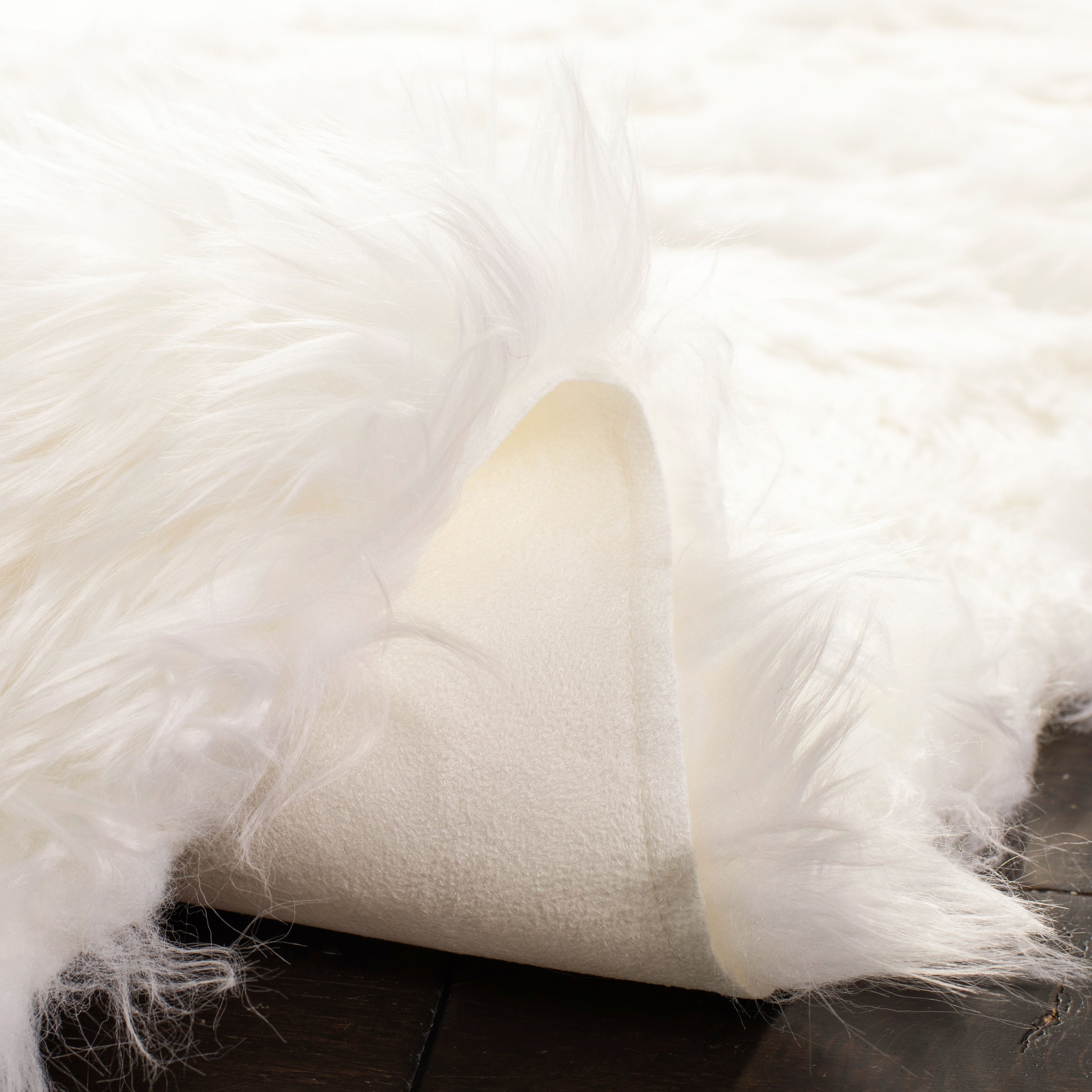 Tapis SAFAVIEH en fausse peau de mouton et soie, épaisseur 2,4 pouces