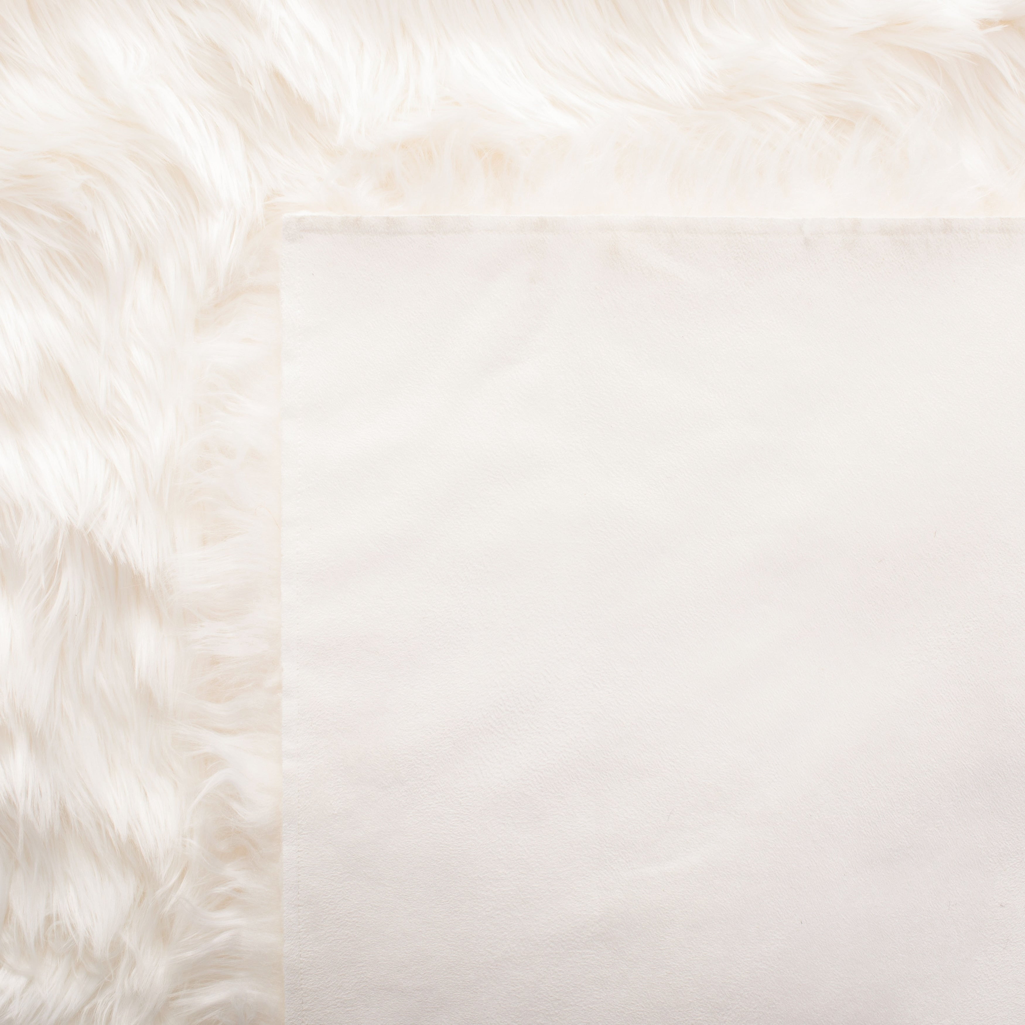 Tapis SAFAVIEH en fausse peau de mouton et soie, épaisseur 2,4 pouces