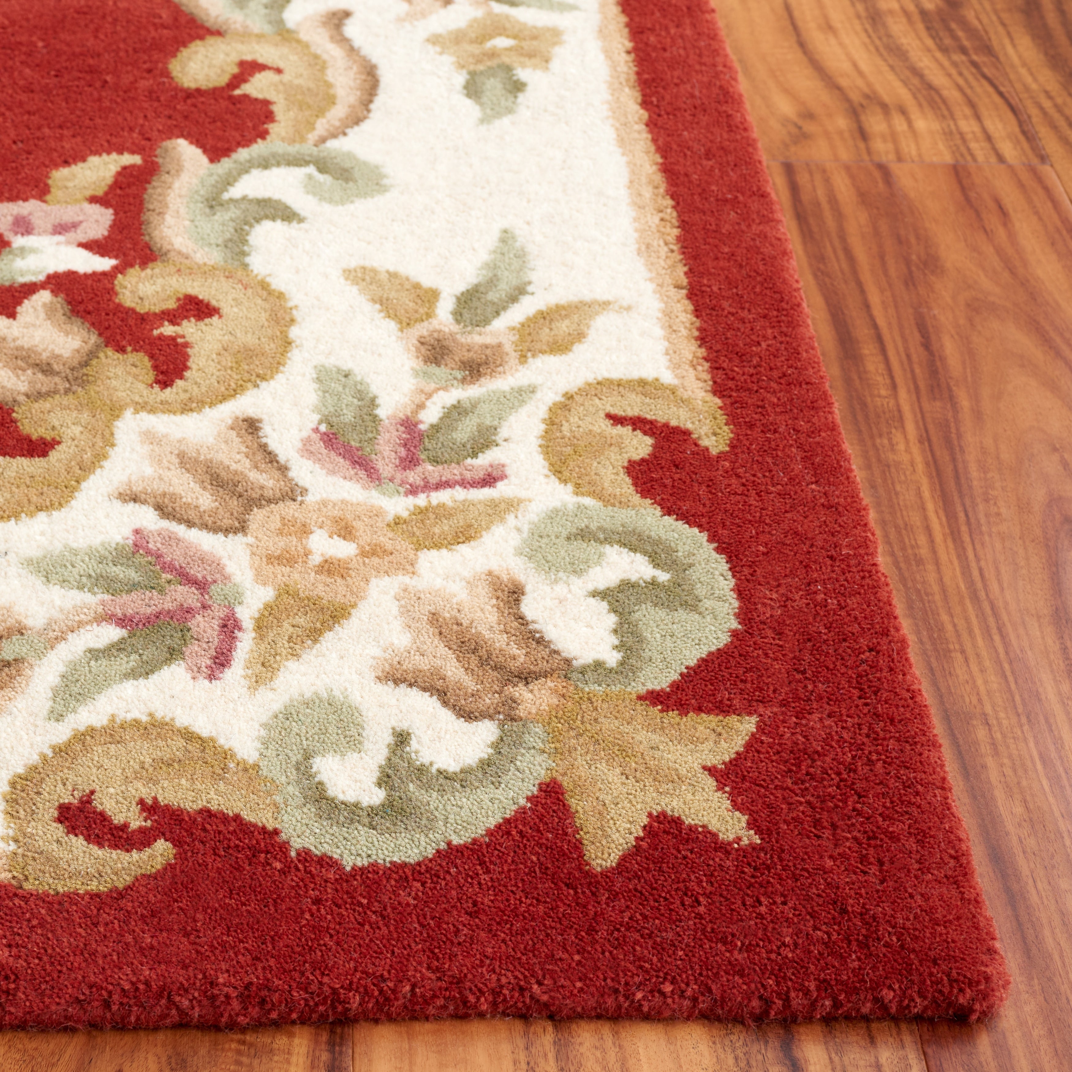 Tapis traditionnel en laine Aubusson Hale fait main SAFAVIEH.